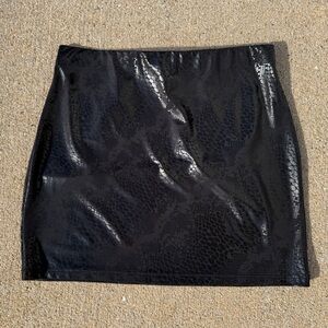 Express Black Snake Print Mini Skirt - Size XS